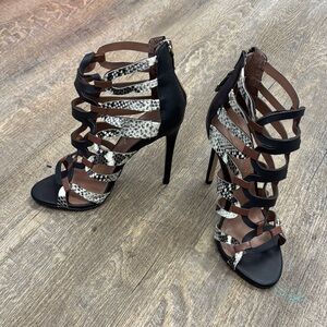 BCBGMaxAzria Black and Snake Heels Elegant Design